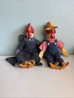 Handcrafted Red Rooster Couple Decorative Figurines